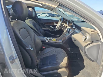 2016 Mercedes-Benz C-Class Sedan C 300 – miniatura 8