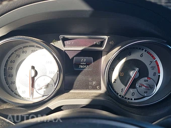 2016 Mercedes-Benz CLA 250 4MATIC - miniatura 12
