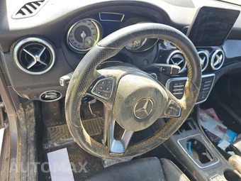 2016 Mercedes-Benz CLA 250 4MATIC - miniatura 10