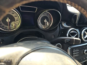 2016 Mercedes-Benz CLA 250 4MATIC - miniatura 12