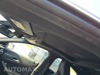 2016 Mercedes-Benz CLA 250 4MATIC - miniatura 19