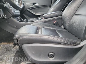 2016 Mercedes-Benz CLA 250 4MATIC - miniatura 19