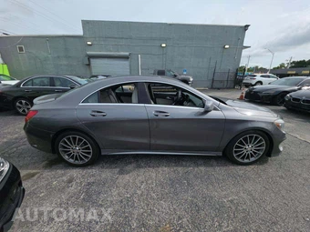 2016 Mercedes-Benz CLA 250 - miniatura 4