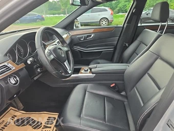 2016 Mercedes-Benz E 350 Luxury 4MATIC Sedan - miniatura 13
