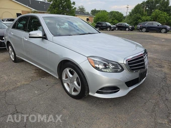 2016 Mercedes-Benz E 350 Luxury 4MATIC Sedan - miniatura 3