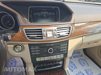 2016 Mercedes-Benz E 350 Luxury 4MATIC Sedan - miniatura 10
