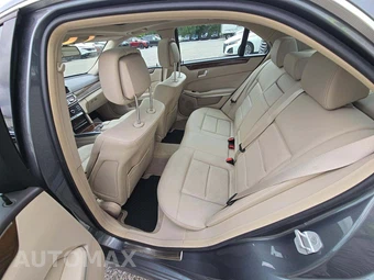 2016 Mercedes-Benz E 350 Luxury 4MATIC Sedan - miniatura 13