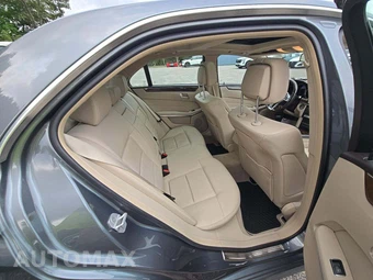 2016 Mercedes-Benz E 350 Luxury 4MATIC Sedan - miniatura 16