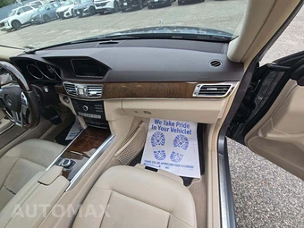 2016 Mercedes-Benz E 350 Luxury 4MATIC Sedan - miniatura 19
