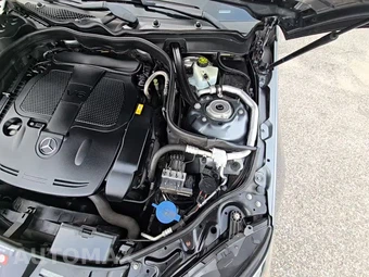 2016 Mercedes-Benz E 350 Luxury 4MATIC Sedan - miniatura 30