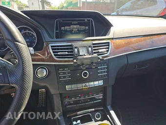 2016 Mercedes-Benz E 350 Luxury 4MATIC Sedan - miniatura 10