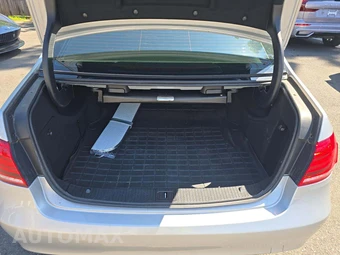 2016 Mercedes-Benz E 350 Luxury 4MATIC Sedan - miniatura 14
