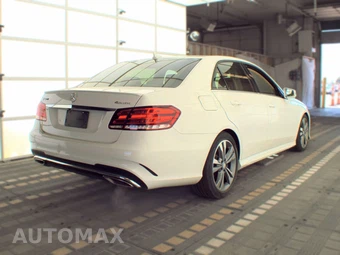 2016 Mercedes-Benz E 350 Sport 4MATIC Sedan - miniatura 4