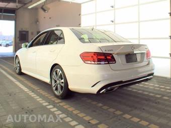 2016 Mercedes-Benz E 350 Sport 4MATIC Sedan - miniatura 6