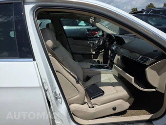 2016 Mercedes-Benz E 350 Sport 4MATIC Sedan - miniatura 8
