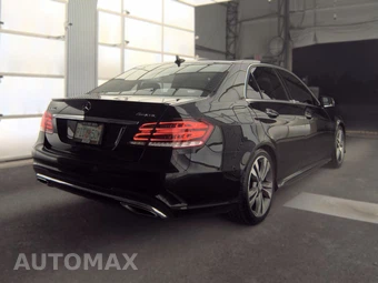2016 Mercedes-Benz E 350 Sport 4MATIC Sedan - miniatura 5