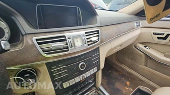 2016 Mercedes-Benz E 350 Sport Sedan – miniatura 34