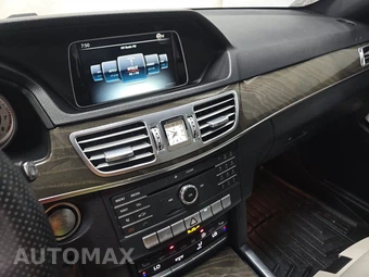 2016 Mercedes-Benz E 350 Sport Sedan - miniatura 11