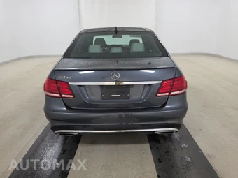 2016 Mercedes-Benz E 350 Sport Sedan - miniatura 5