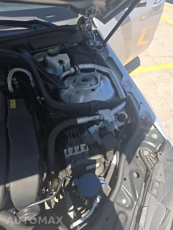 2016 Mercedes-Benz E 350 Sport Sedan – miniatura 28