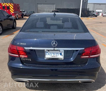 2016 Mercedes-Benz E 350 Sport Sedan – miniatura 6