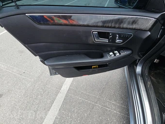 2016 Mercedes-Benz E 350 Sport Sedan - miniatura 15