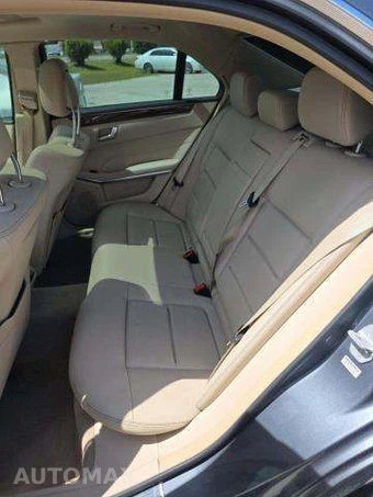2016 Mercedes-Benz E 350 Sport Sedan - miniatura 13