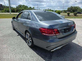 2016 Mercedes-Benz E 350 Sport Sedan - miniatura 2