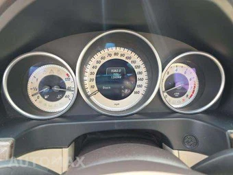 2016 Mercedes-Benz E 350 Sport Sedan - miniatura 9