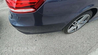 2016 Mercedes-Benz E 400 Sedan – miniatura 20
