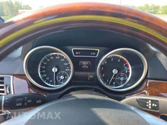 2016 Mercedes-Benz GL 550 4MATIC - miniatura 10