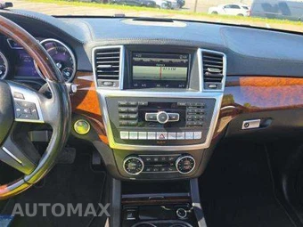 2016 Mercedes-Benz GL 550 4MATIC - miniatura 11