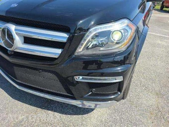 2016 Mercedes-Benz GL 550 4MATIC - miniatura 23
