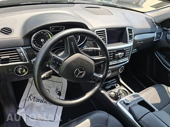 2016 Mercedes-Benz GL 550 4MATIC – miniatura 11