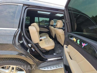 2016 Mercedes-Benz GL 550 4MATIC – miniatura 14
