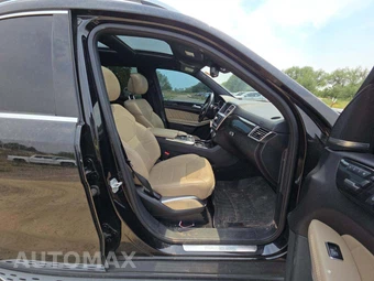 2016 Mercedes-Benz GL 550 4MATIC – miniatura 16