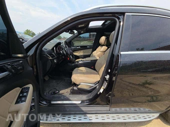 2016 Mercedes-Benz GL 550 4MATIC – miniatura 3