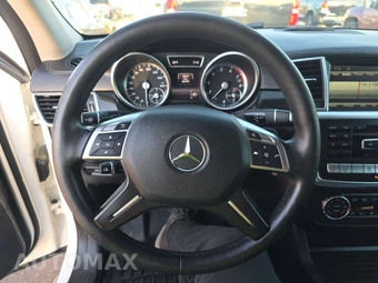 2016 Mercedes-Benz GL 550 4MATIC – miniatura 10