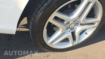 2016 Mercedes-Benz GL 550 4MATIC – miniatura 25