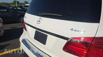 2016 Mercedes-Benz GL 550 4MATIC – miniatura 28