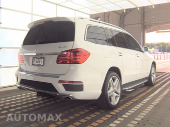 2016 Mercedes-Benz GL 550 4MATIC – miniatura 4