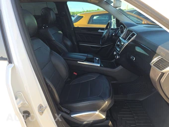 2016 Mercedes-Benz GL 550 4MATIC – miniatura 8