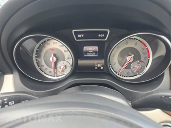 2016 Mercedes-Benz GLA 250 4MATIC - miniatura 12