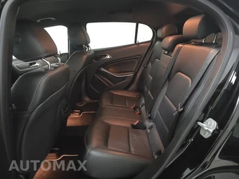 2016 Mercedes-Benz GLA 250 4MATIC – miniatura 13
