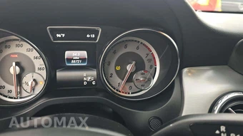 2016 Mercedes-Benz GLA 250 4MATIC – miniatura 26
