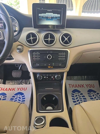 2016 Mercedes-Benz GLA 250 4MATIC – miniatura 10