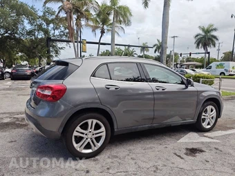 2016 Mercedes-Benz GLA 250 – miniatura 10