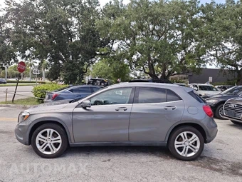 2016 Mercedes-Benz GLA 250 – miniatura 4
