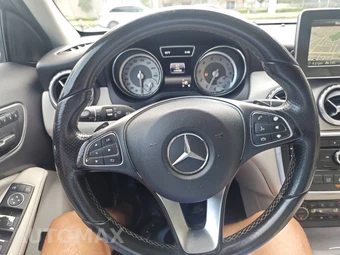 2016 Mercedes-Benz GLA 250 – miniatura 45