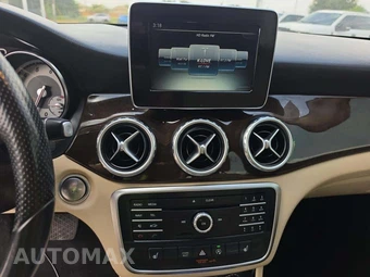 2016 Mercedes-Benz GLA 250 - miniatura 7